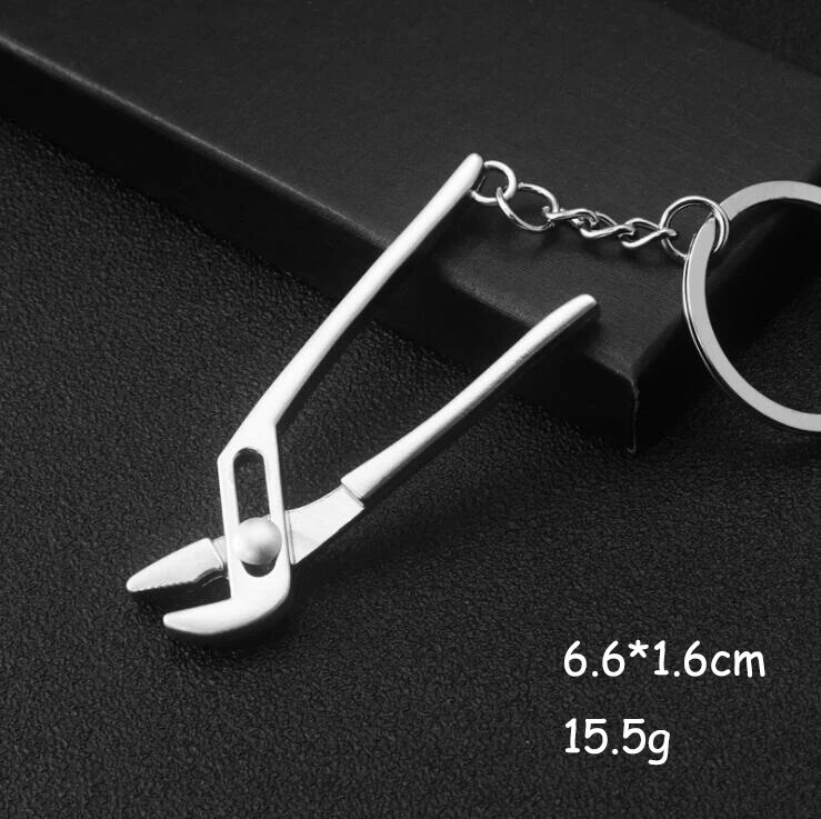 Keychains For Men Car Bag KeyRing Outdoor Combination Tool Portable Mini Utility Pocket Clasp Ruler Hammer Wrench Pliers Shovel. 