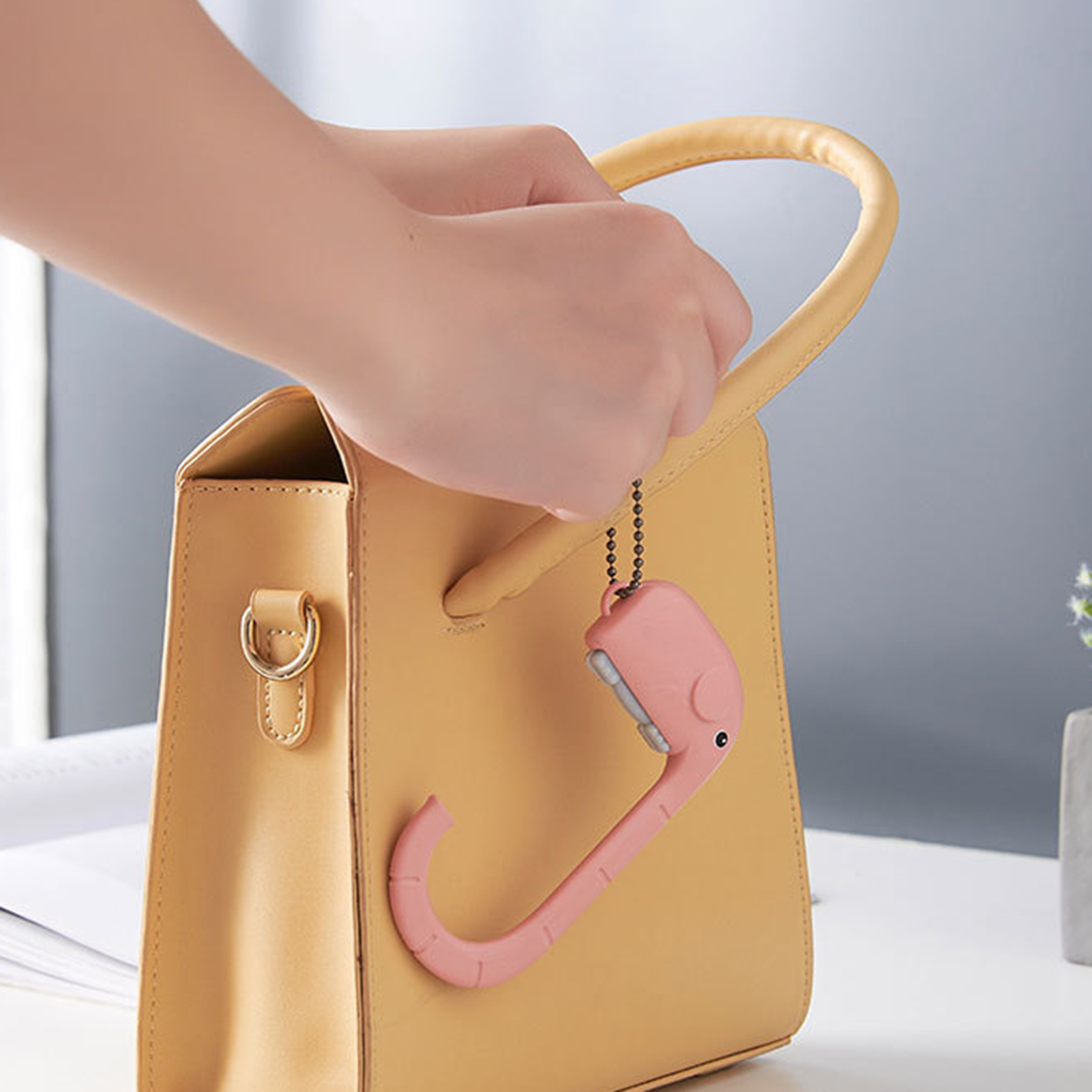 Hanging Hook Multifunctional Easy Hanging Elephant Bag Hanger Hook. 