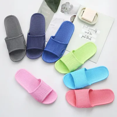 Daiso indoor online slippers