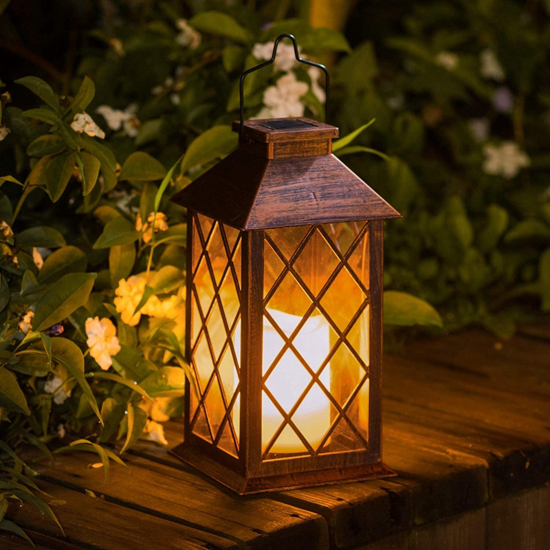 Solar Lantern,Hanging Lantern LED Flickering Flameless Candle Lights. 