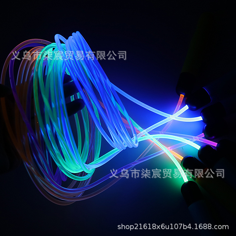Douyin luminous skipping rope on behalf of optical fiber dazzling color changing fluorescent skipping rope TPU luminous skipping rope cross-border wholesale. 