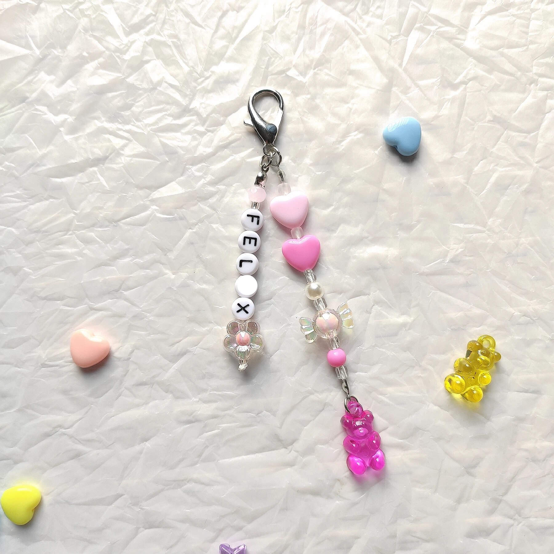 Kpop SKZ TXT Keychain HYUNJIN Name Charm Custom Letter Key Chains Phone Bags Strap Fans Party Gift Acrylic Personalized Keychain. 