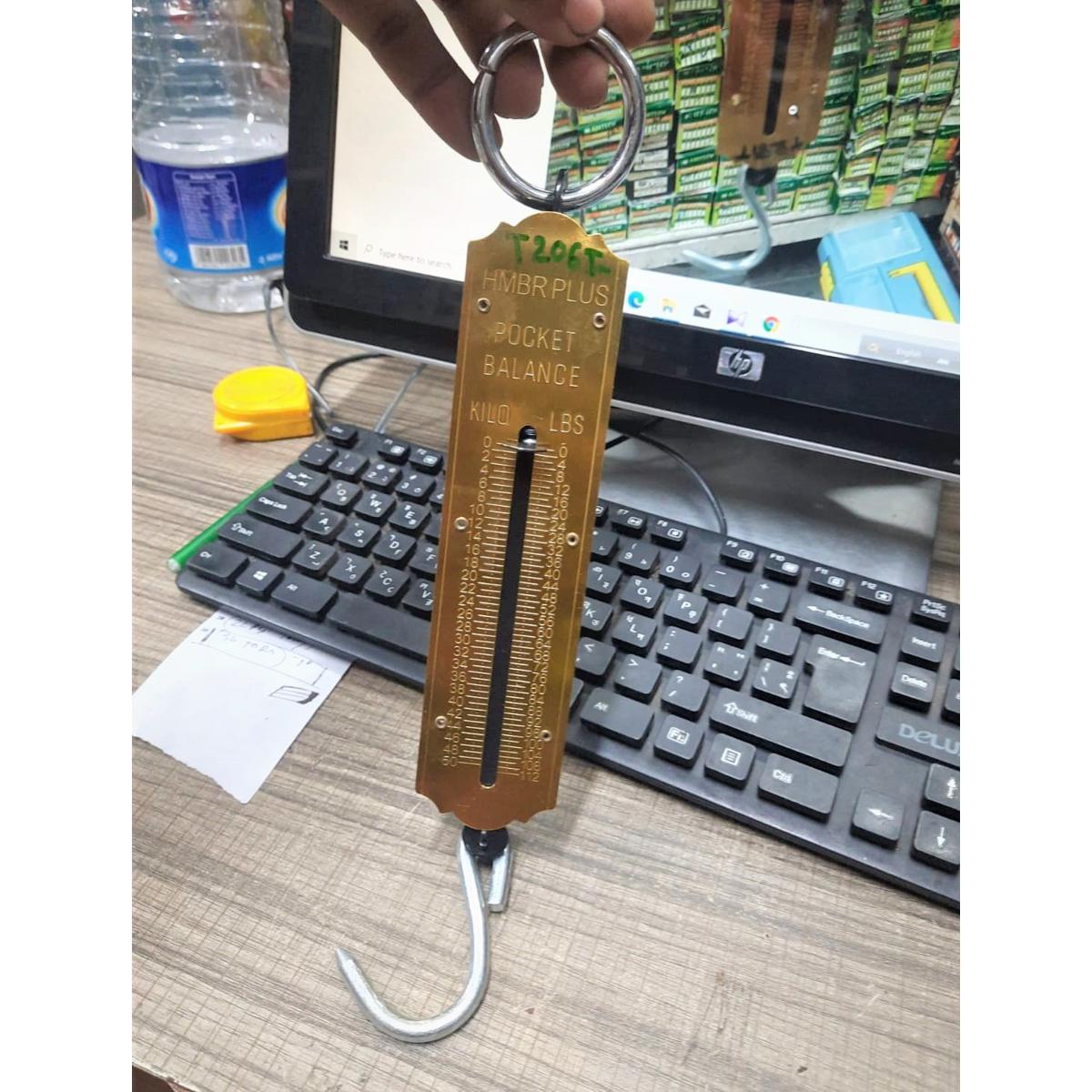 Spring Balance Scale 50kg, Fishing Pocket Spring Balance Weighing Scale for Weighing The Light Objects same as picture - weight scale