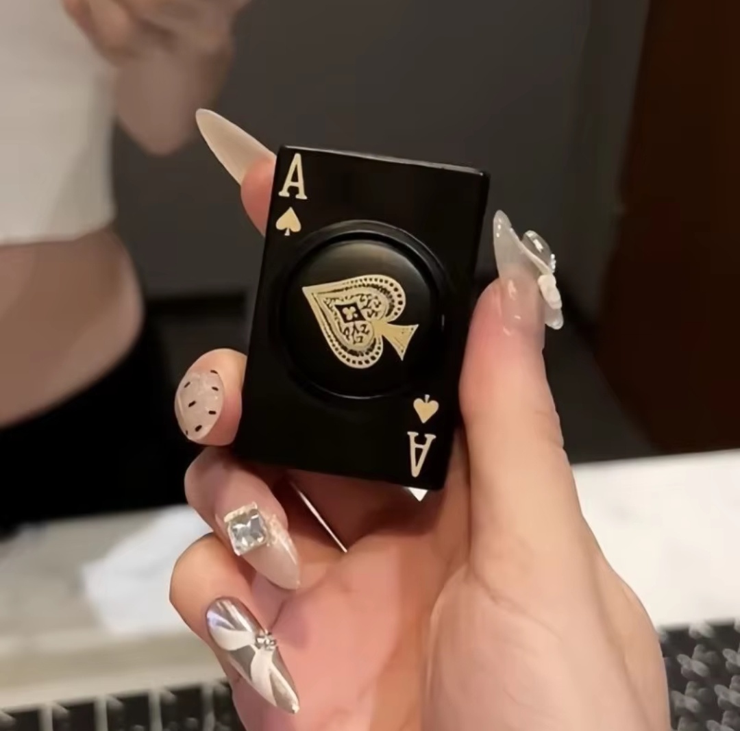 Hot New Ace of Spades Lighter Turntable Decompression Windproof Butane Lighter Mahjong Funny Shape Cigarette Lighter. 