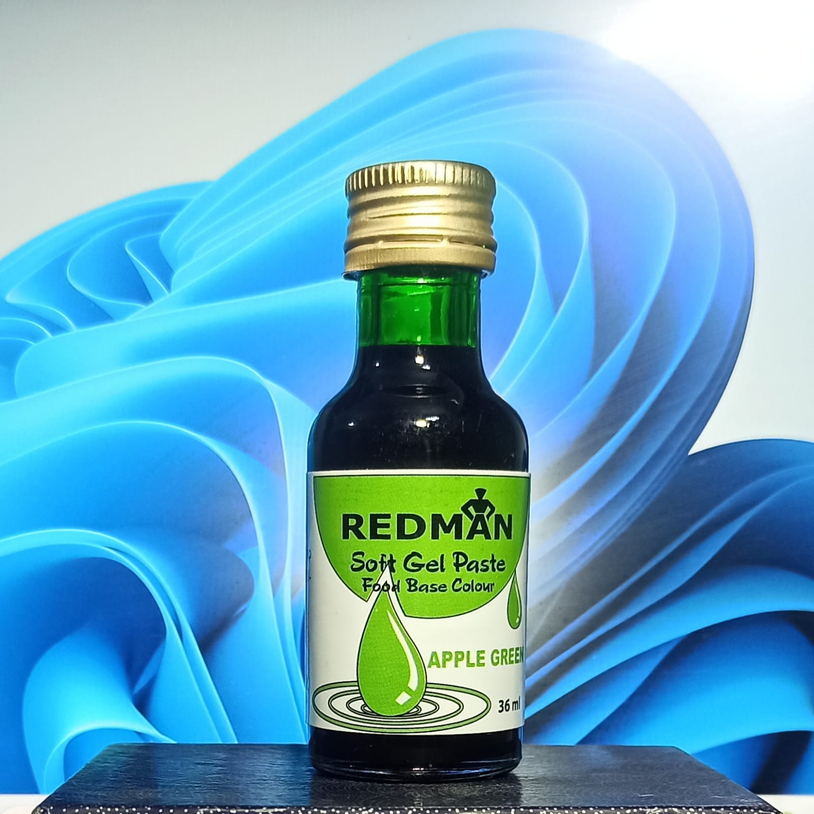 REDMAN ( APPLE GREEN ) Soft Gel Paste Base Food Colour APPLE GREEN - 36ml