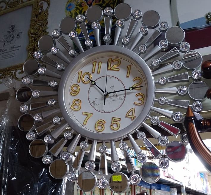 Reflective Glass Part Design Frame White Dial Wall Clock. 