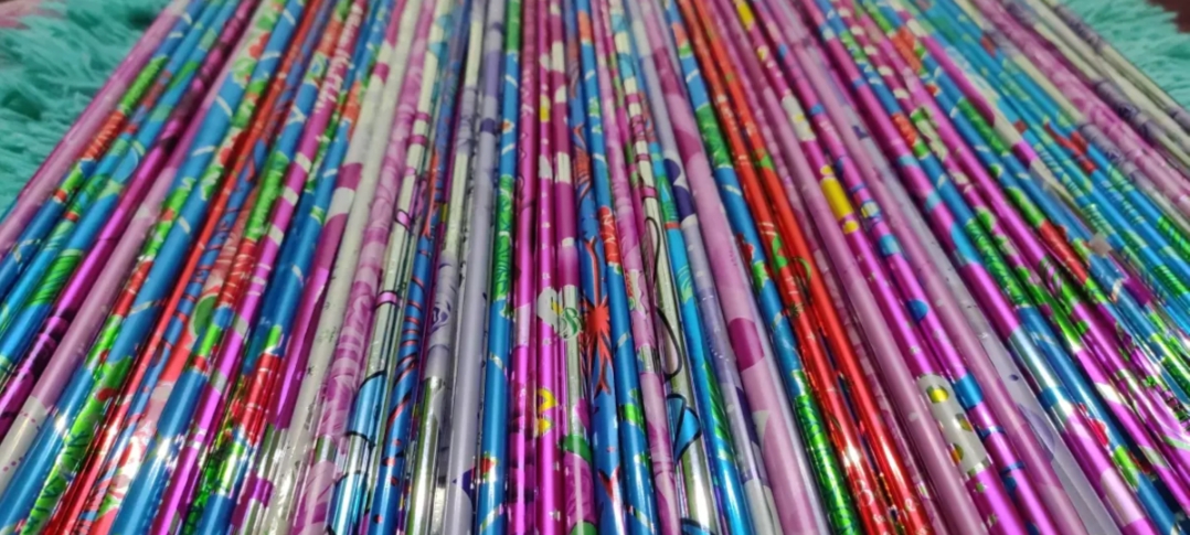 Raping paper/gift warping paper/Wrapping Paper For Gift 10 Pcs multicolor. 