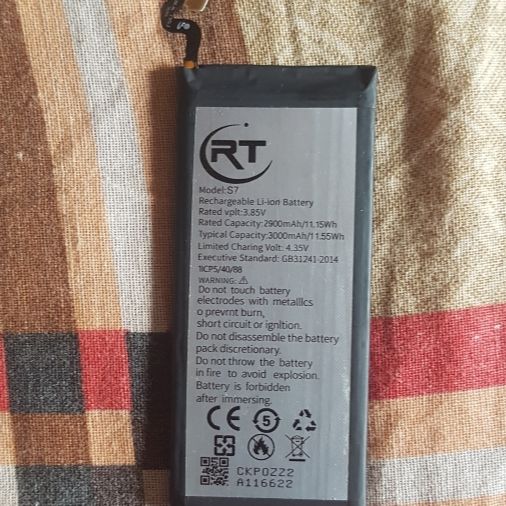 Battery for Samsung Galaxy s7. 