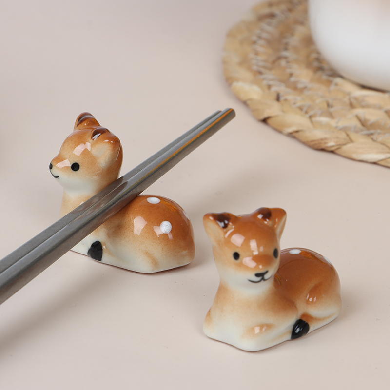 Cute Sika deer Ceramic Chopsticks for Daily Use Chopstick Rack Chopstick Holder Dounp