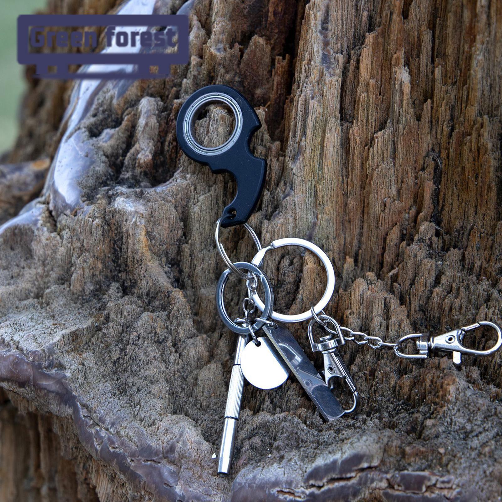 (New) green Foret fingertip Pinner creative fidget keychain Tre relief toy. 