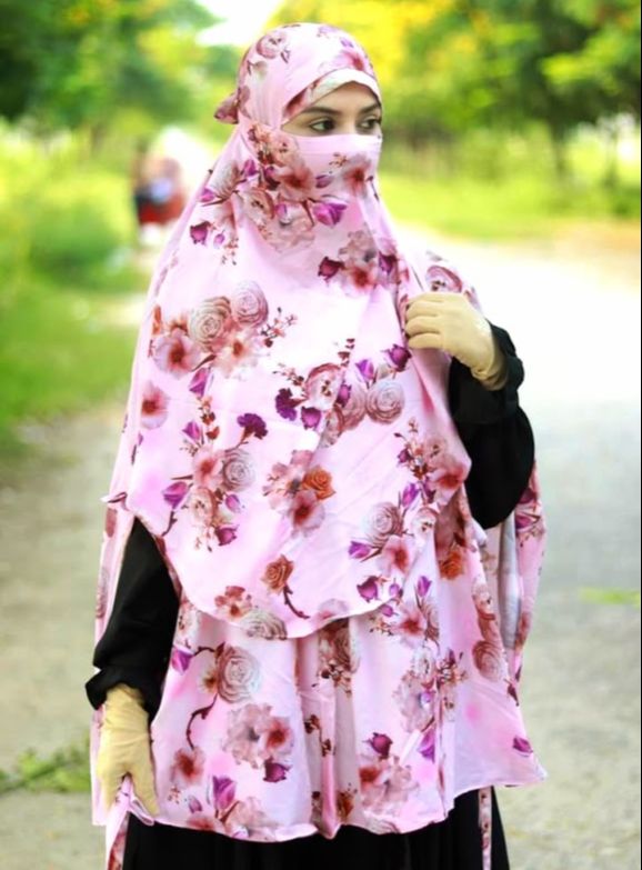 2 Pis only 1500tk,school and College or any where , butterfly 5 Colors georgette hijab, soft and comfortable hijab for girls ( Instant ready hijab). 