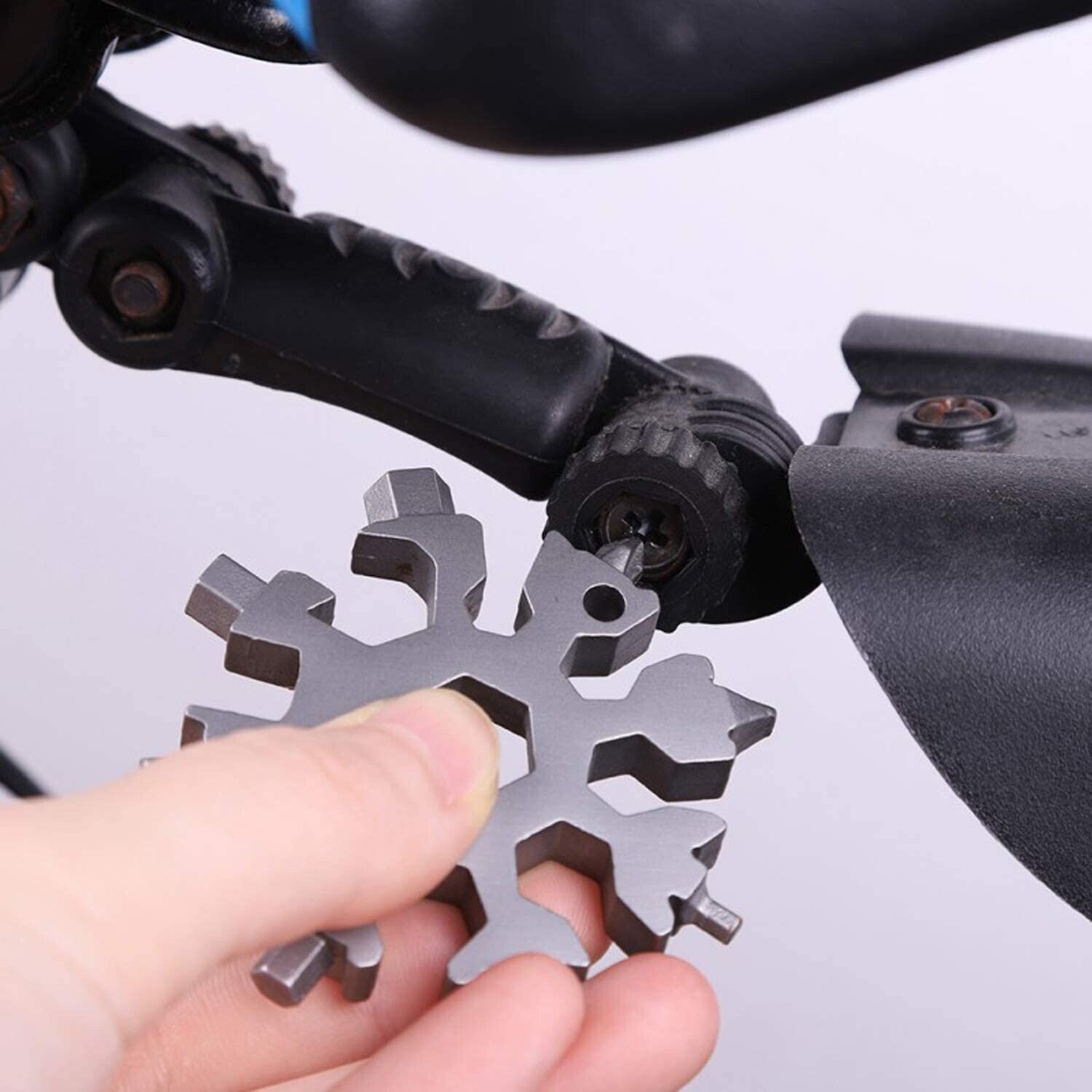 Stainless Steel Multitool, Bottle Opener/Wrench/Screwdriver/Hand Tools With Keychain, Tool Kit For All Occasions, Gadgets - Tools. 