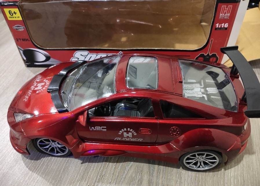 Sports Car Wireless Transformer Car Toy With Hand Sensor Radio Control Transformer RC Car Remote Control 2 In 1 Kids Toy. 