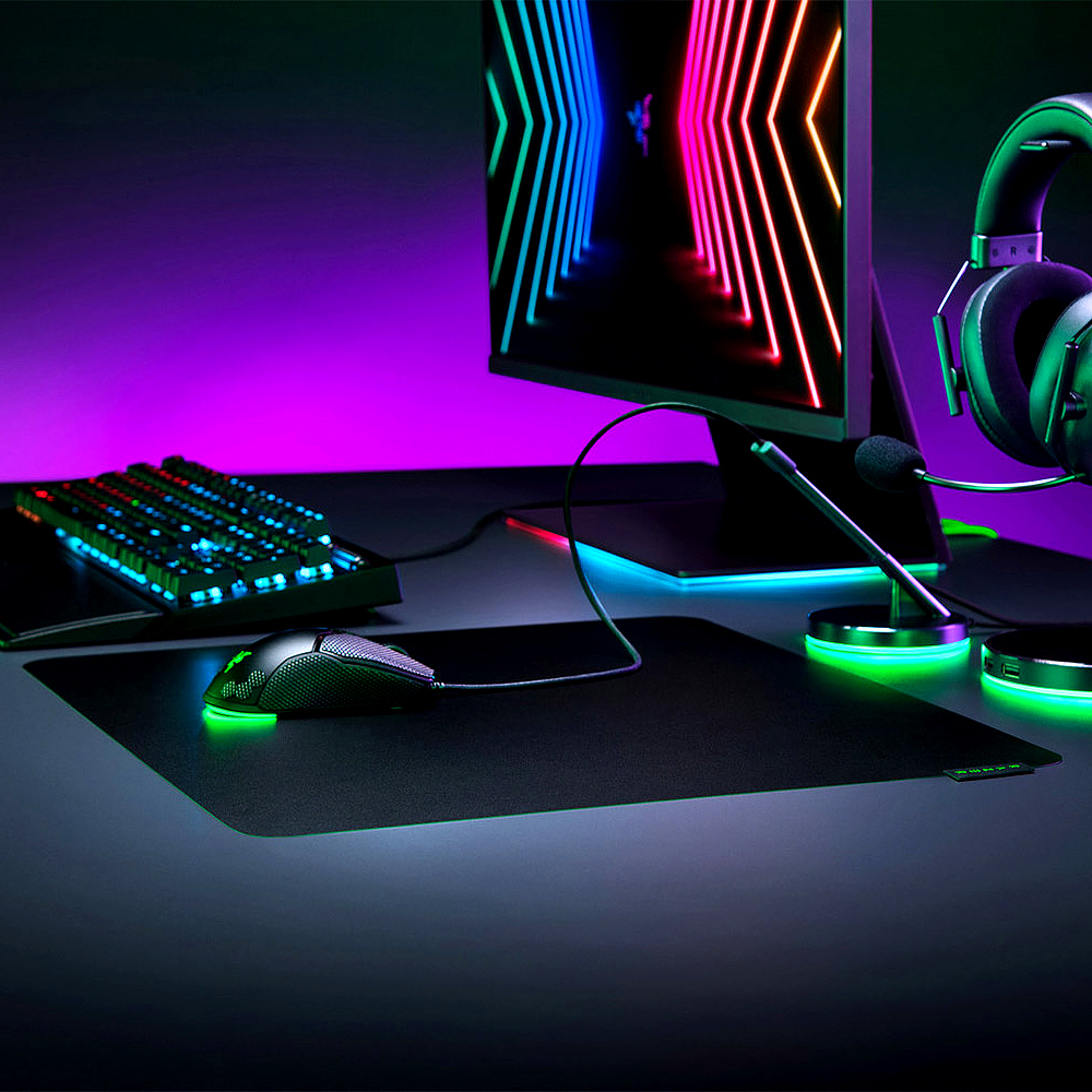 Razer Sphex V3 Mouse Pad Gaming Mouse Mat with Smooth Ultra-thin Design Stable Operation Adhesive Base Large. 