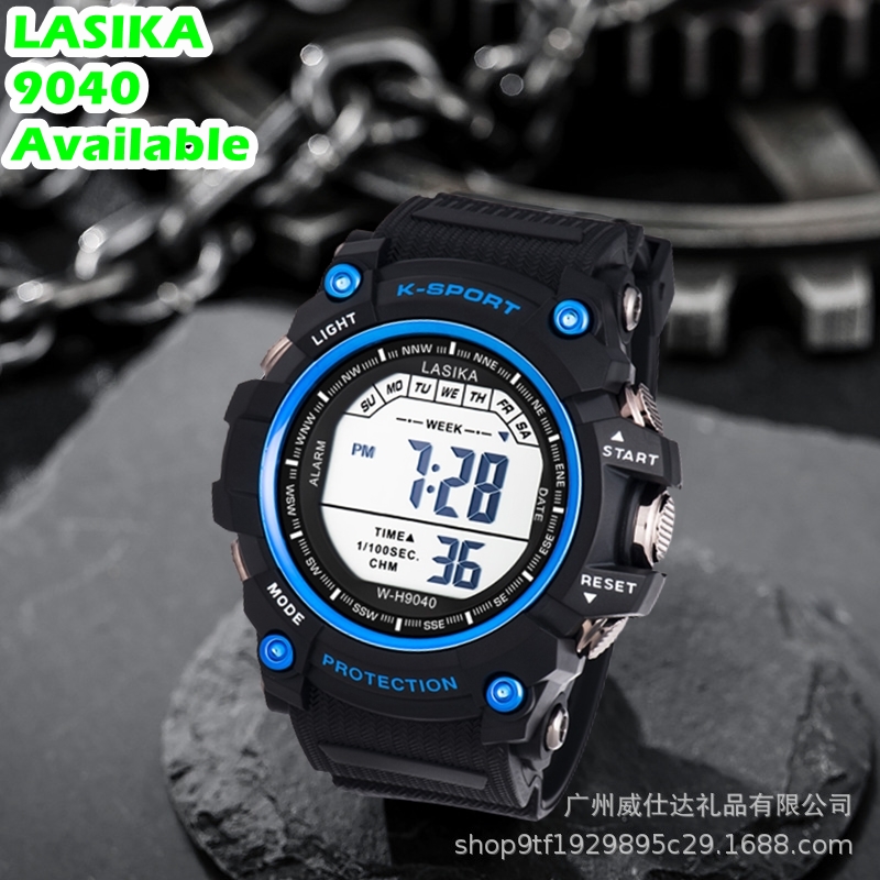 Suratga olish paytida men tasodifan uning qiniga kirib qoldim.