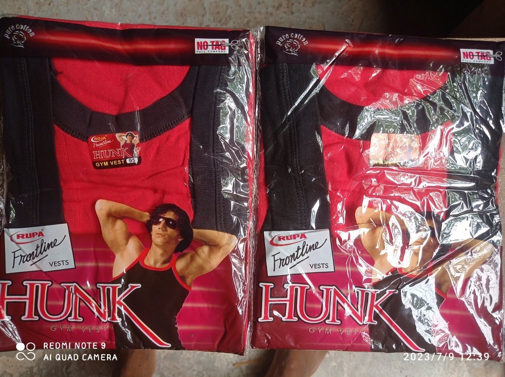 Hung sando ganji for Man comfortable and stylish 2pcs combo style( tang top, sleeveless, sendo genji). 