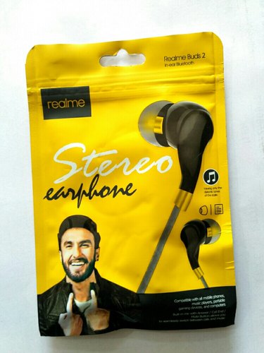 realme stereo headphones