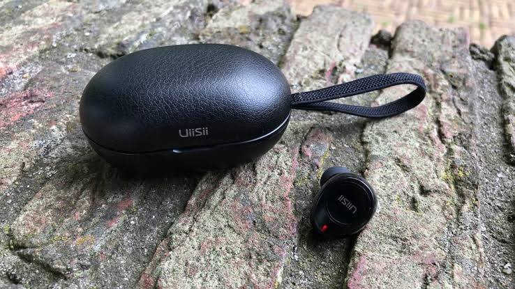 UiiSii TWS60 Hall Switch True Wireless Earbuds. 