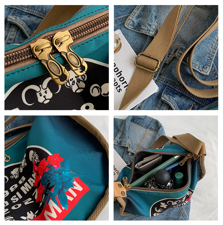 New 2024 Messenger Shoulder Tide Bag. 