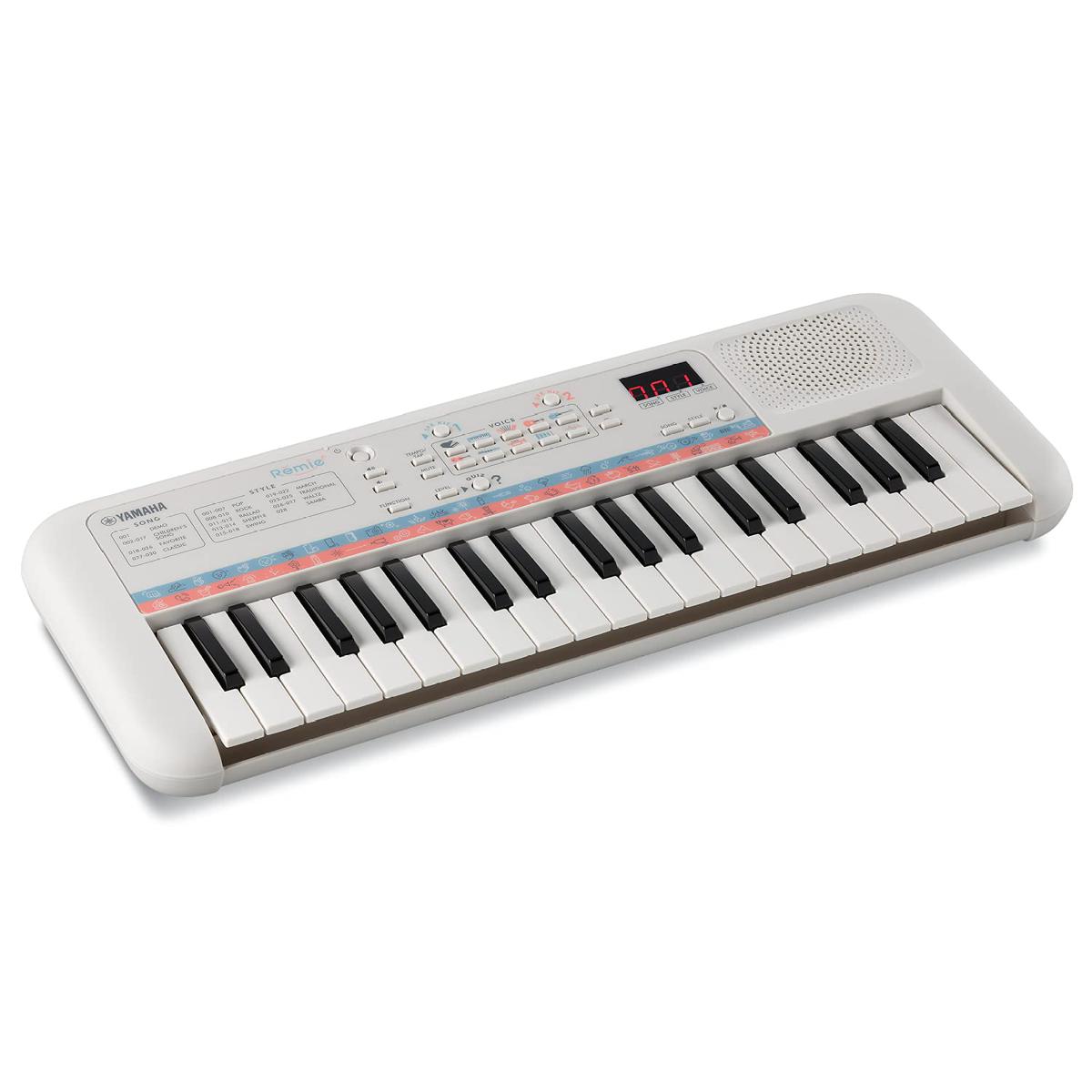 Yamaha Remie PSS-E30 37-Key Portable Mini Keyboard, White. 