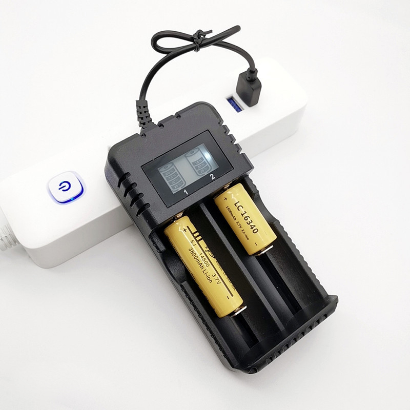 LCD 18650 Battery Charger 1 / 2 Slots Dual For 18650 Charging 4.2V Rechargeable Lithium Battery Charger. 