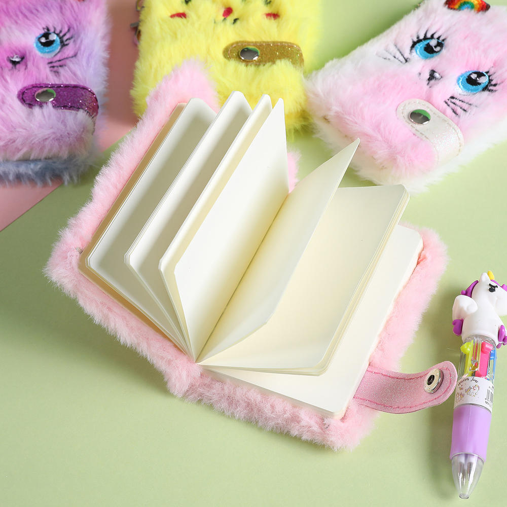 Cute Cat Face Plush Mini Pocket Notebook with Keychain, Kids Girls Boys Writing Drawing Pad Personal Journal Diary Notepad with Blank Inner Papers. 