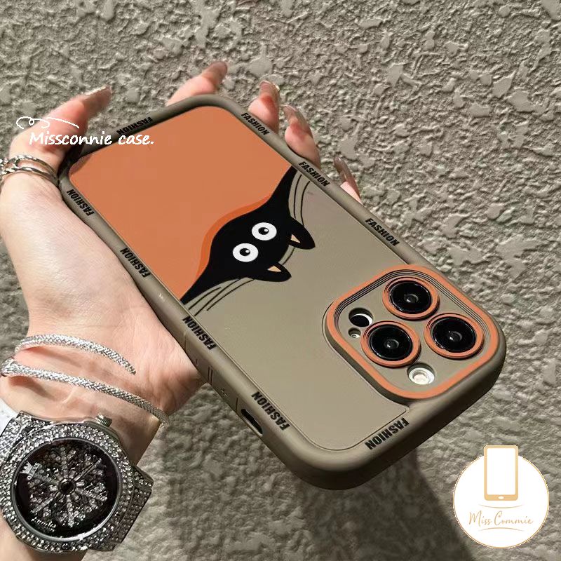For OPPO A57 A17 A7 A58 A15 A18 A16 A55 A16K A76 A77 A53 A9 A38 A96 A1k A52 A78 A55 A16 A74 A98 A31 A95 A54 A17K A5s A5 Reno 10 8T 5 6 5F A12 Small Black Cat Graffiti English Letter Case