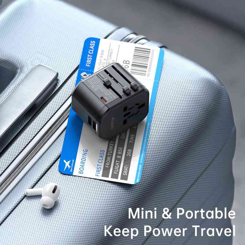 Mcdodo CP-347 PD 20W Fast Charging Universal Travel Adapter. 