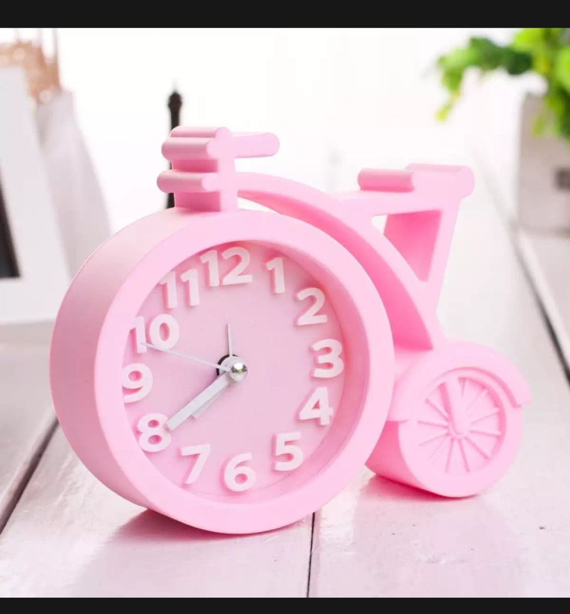 Creative Bicycle Styling Alarm Clock, Bike Model Table Clock. 
