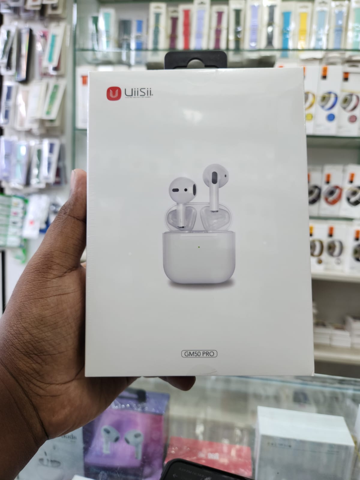 UIiSii GM40+GM30  PRO TWS Wireless Earbuds With Digital Charging Case. 