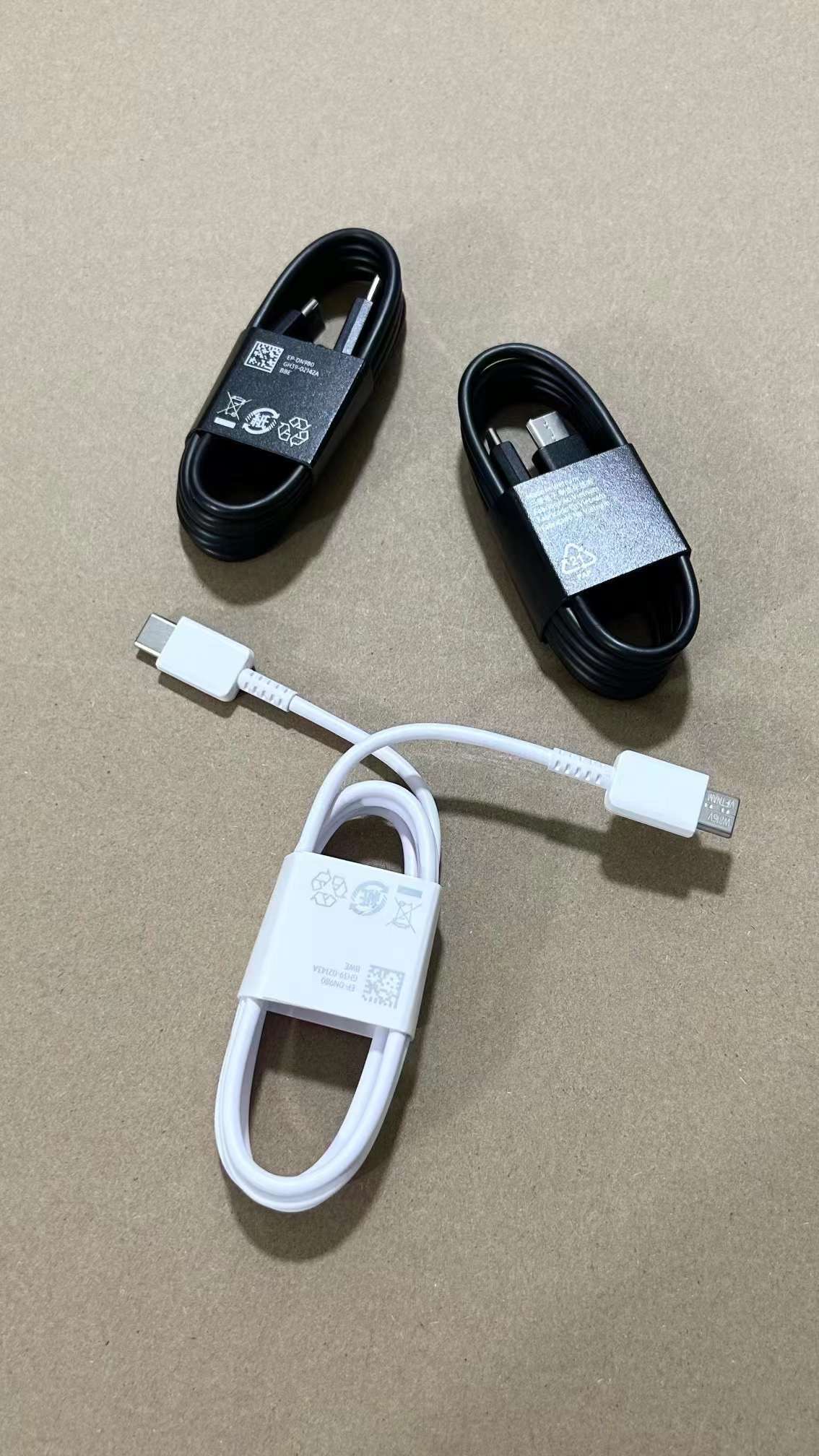 Samsung Galaxy 25W Type USB-C SUPER FAST Charging & Data Sync Cable (EP-DN980). 