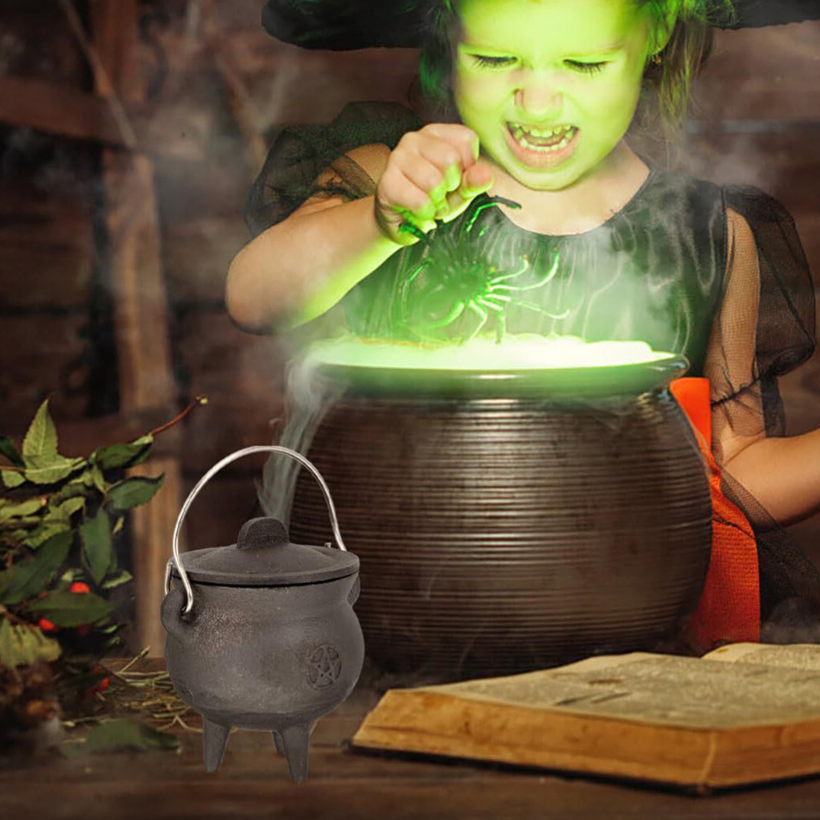 Witch Burning Pot Portable Mini Cast Iron Cauldron for Halloween Decor Incense Burning Heat-resistant Witch Pot with Lid Perfect Party Decoration Halloween Ornament. 