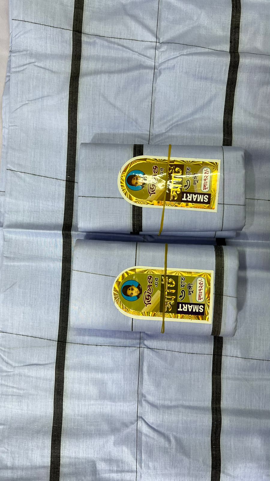 Decent Luxury Lungi Sirajganjs Traditional Handloom Made Lungi 100% Cotton Lungi 6 Hand Width 54" Height Lungi For Men. 