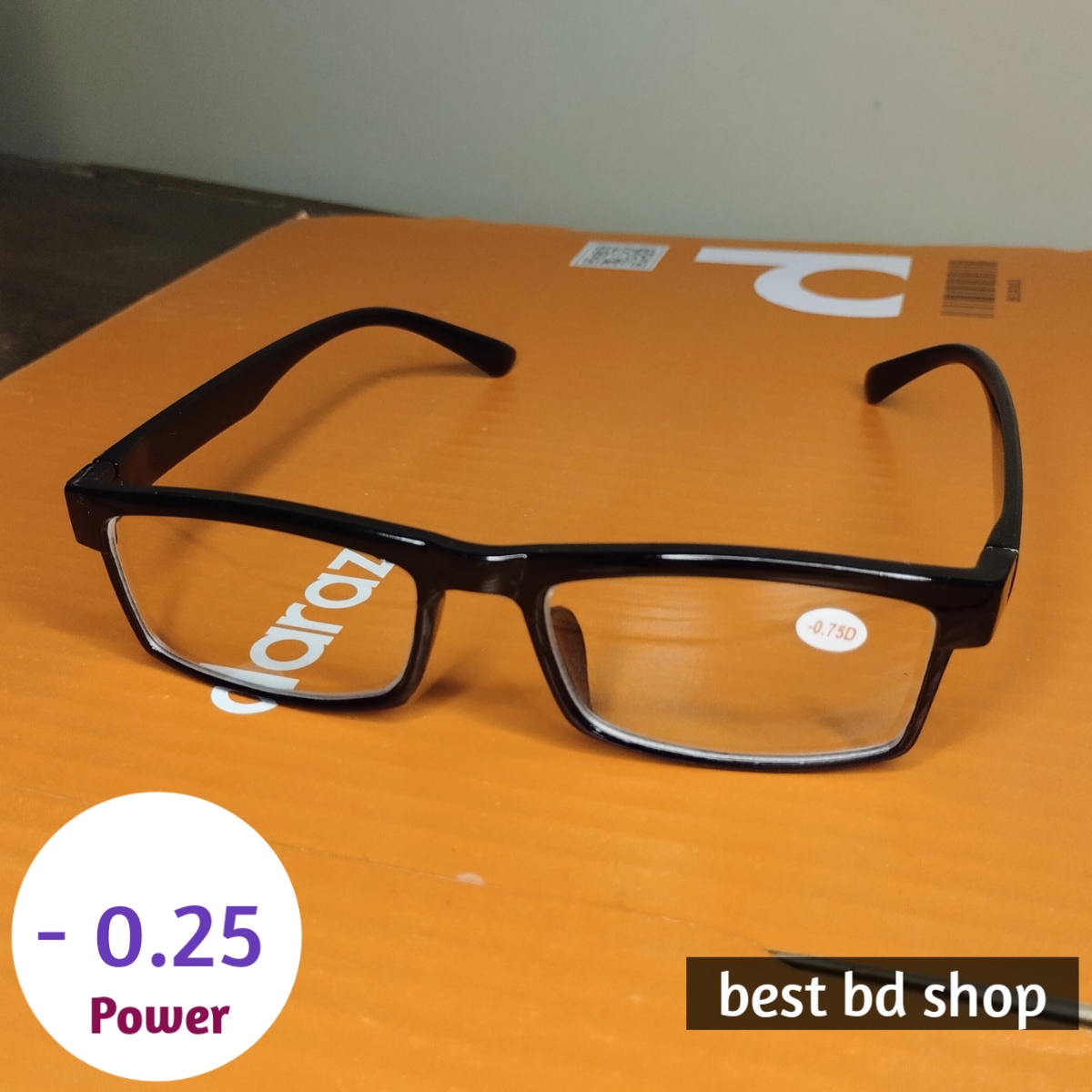 (- 0.25) Power Glass with Frame Unifocal Lens for Men. 