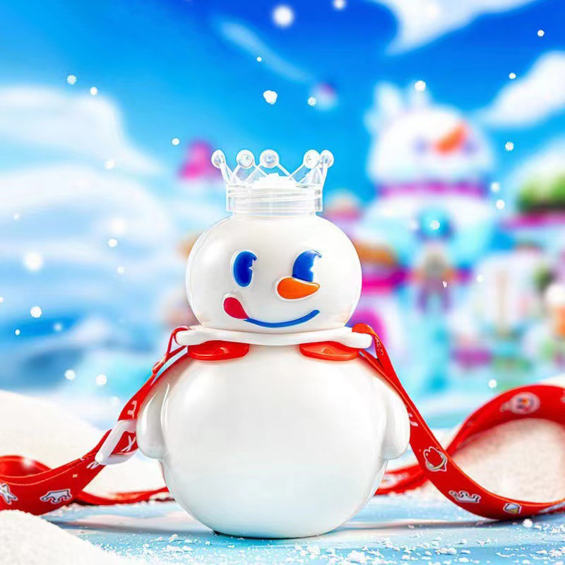Tumbler Snowman Drinking Milky Tea Cup With Straw 700ML Cute Water Bottle BPA Free With Crown Cover-Cola Kids. 