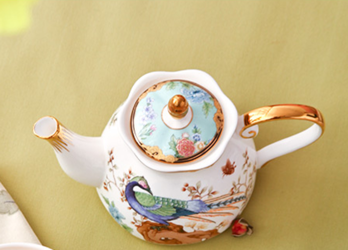 Teaware Sets Bone China Tea Set Chinese Style Ceramic Tea Pot Set Teapot + Tea Cup And Saucer Set Coffee Cup And Saucer Set Hot|Teaware Sets. 