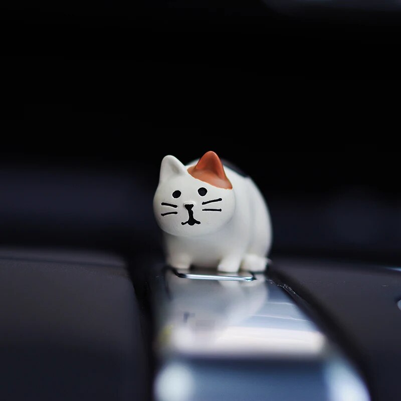 Cute Anime Kitten Car Interior Decoration Curious Kitten Action Figure Auto Dashboard Rearview Mirror Ornaments Car Accessories. 