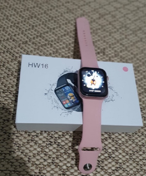 HW16 Smart Watch Bluetooth Calling Fitness Tracker. 