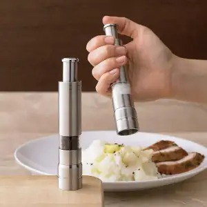 Stainless Steel best manual pepper grinder.. 
