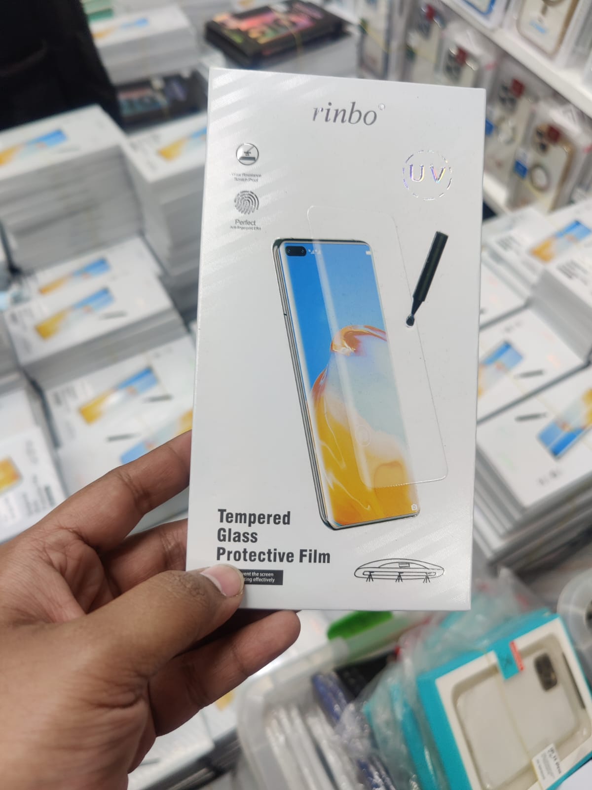 FOR Samsung Galaxy S10E / S10 5G / Note 8 / NOTE 9 / NOTE 10 / NOTE 10 PLUS / S6 EGDE / S7 EDGE / S8 / S8 PLUS / S9 / S9 PLUS / S10 / S10 PLUS (A+ GRADE) UV Light Adhesive Tempered Glass Screen Protector -transparent. 