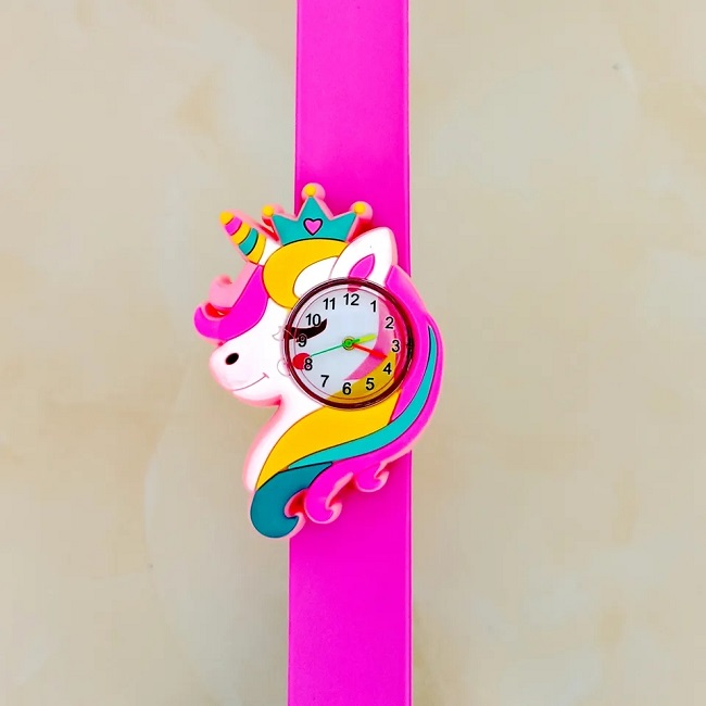 Stylish Beautiful Hand Clock: Keep Time In A Fun And Stylish Way Specially Designed Hand Clock For Kids - Its Playful Design. 