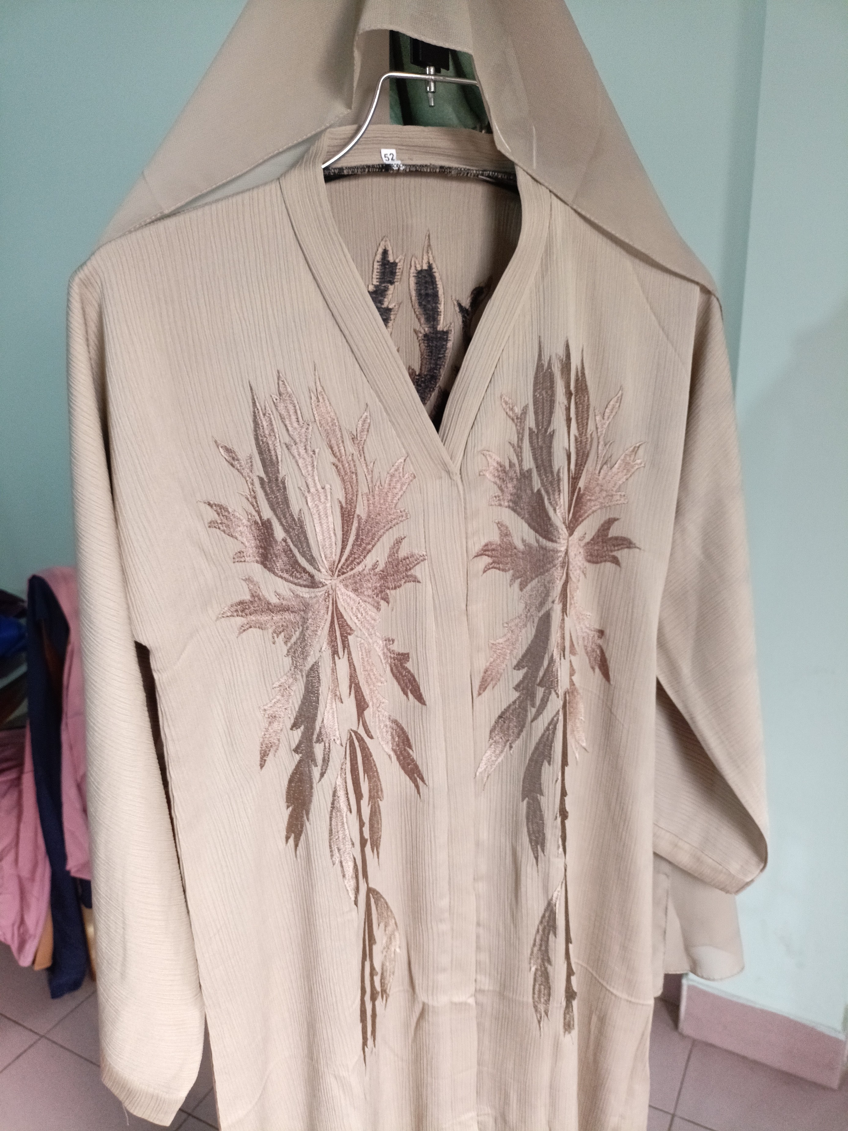 Most demanding elegant design Dubai jum fabrics Borka with Embroidery For Women Regular Use Borka Outerwear Zoom fabrics Abaya Borkha Borka For Women. 