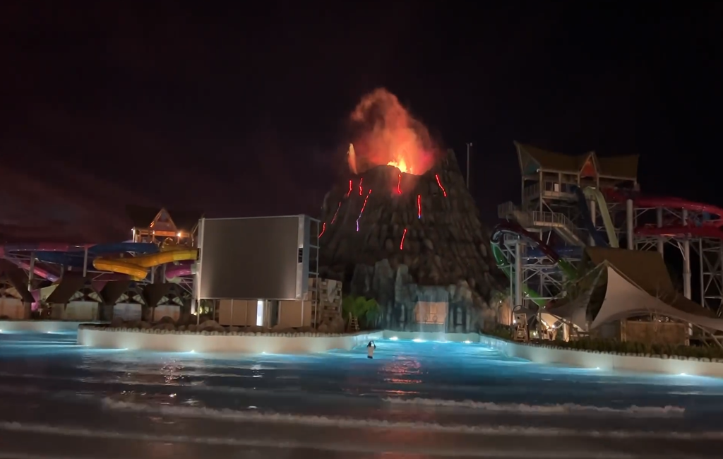 MANA BAY ADULT PASS  Unlock Unlimited Daylong Access to All 17 Rides and 4 Attractions. 