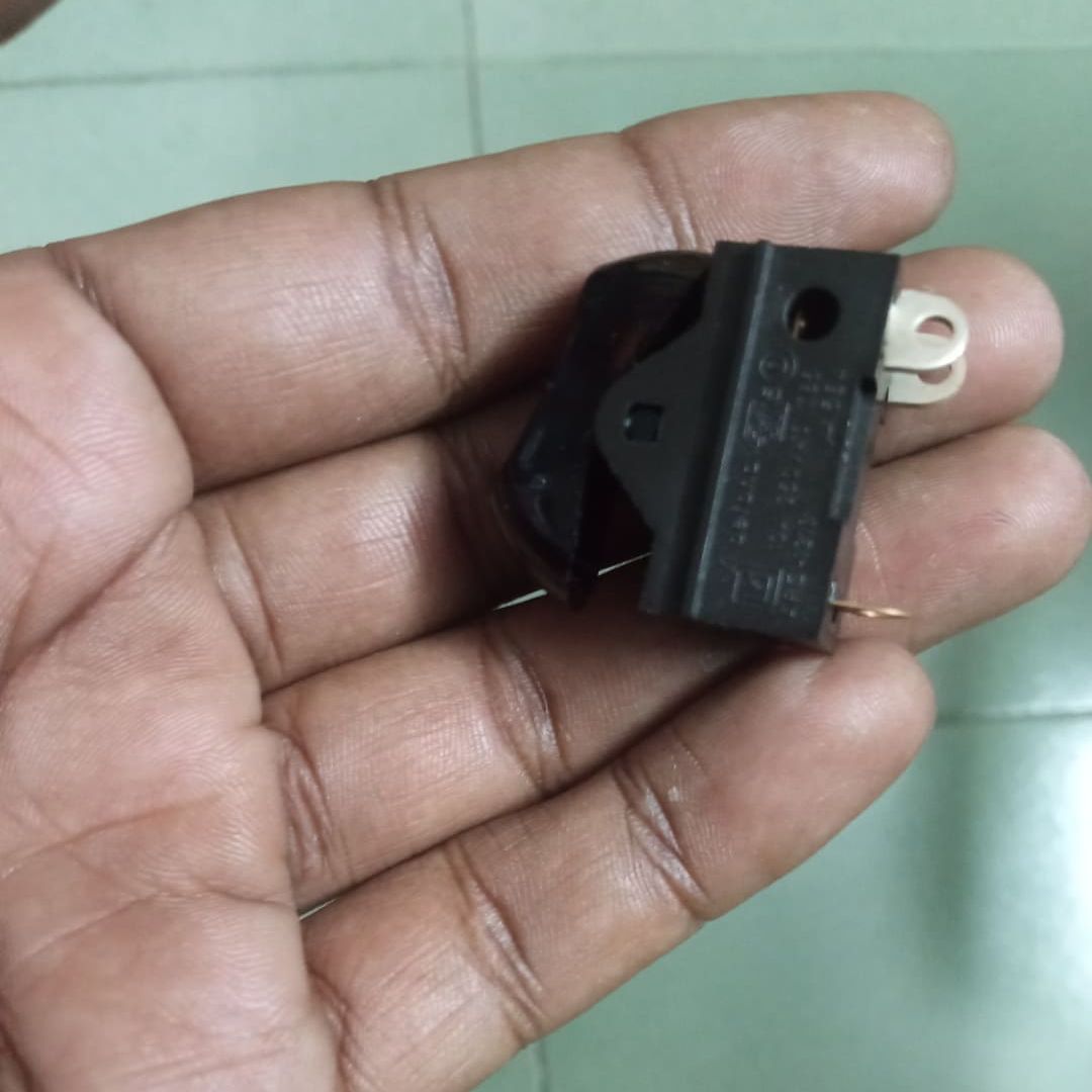 DEFO-ND ARG-1215 10A 250V 3 Pins 3 Positions Ha-ir Dry-er Switches Slow High Speed Switches 3 Position 3 Pin. 