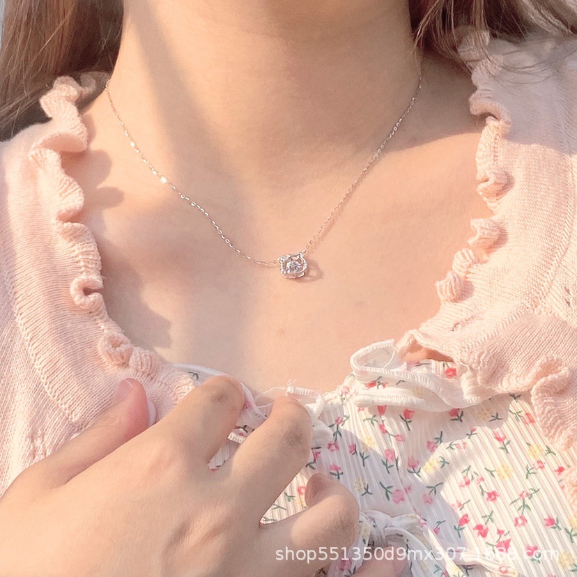 New smart Hello Kitty necklace for women, light luxury niche design, kitty beating heart, simple and versatile clavicle chain