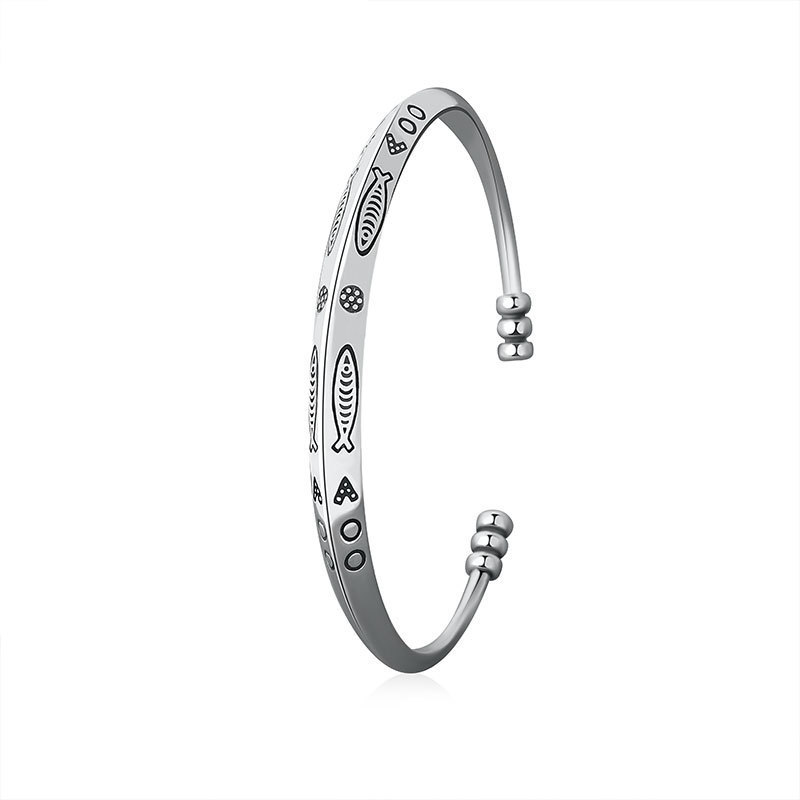 Cross-border Thai silver carved pattern Thai Chiang Mai ethnic style handmade plain silver bracelet retro opening unisex bracelet. 