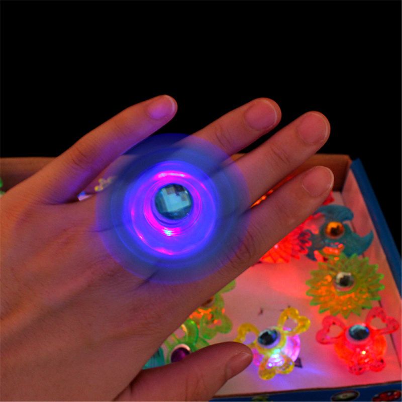 【happy one】New 3pcs Led Fidget Spinner Ring Flash Hand Spinner Gyro Toy Y4QA. 