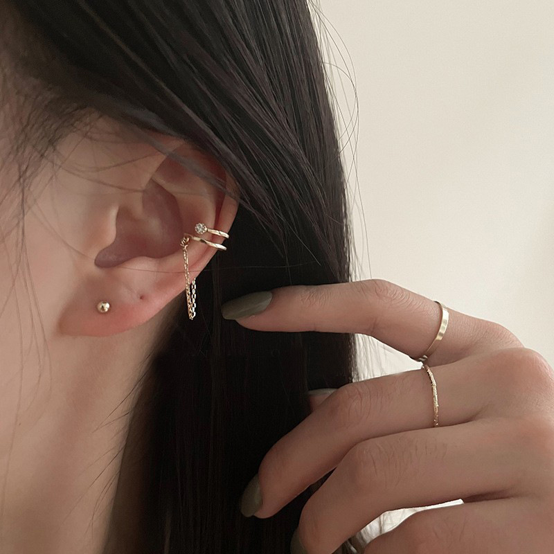 Korean version of tassel ear clips, no ear piercings, ear bone rings, ear clips, women's earrings, earrings, niche double-layered cold style. 