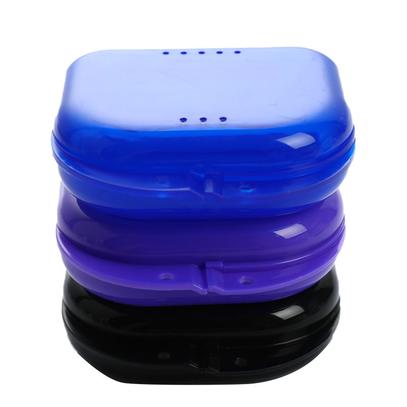 【3C VictoryEagle】1 Pcs Tooth Retainer Brace Container Guard Denture Storage Case