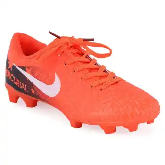 football shoes daraz